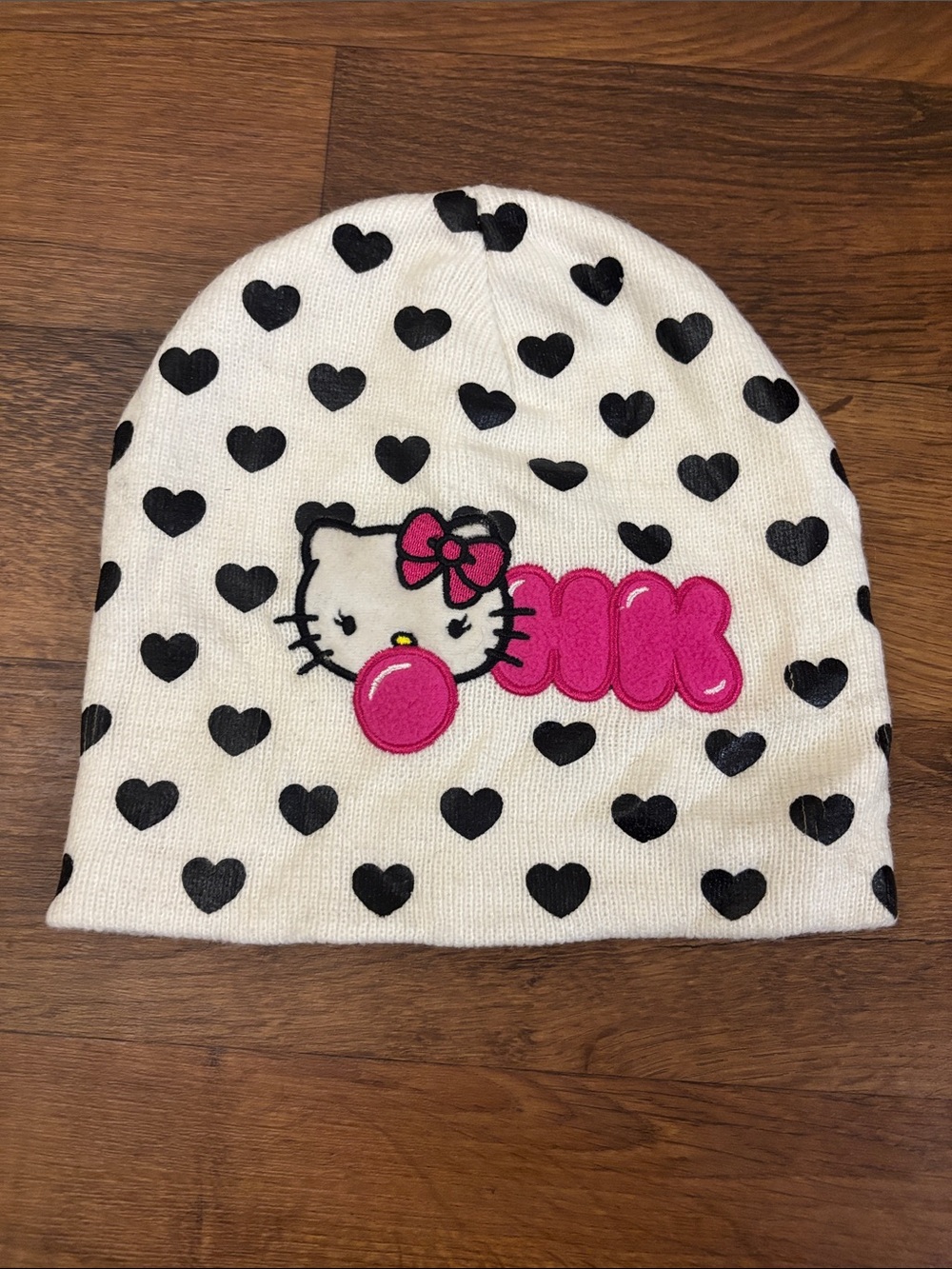 Hello Kitty White Beanie with Black Hearts and Pink Accent
